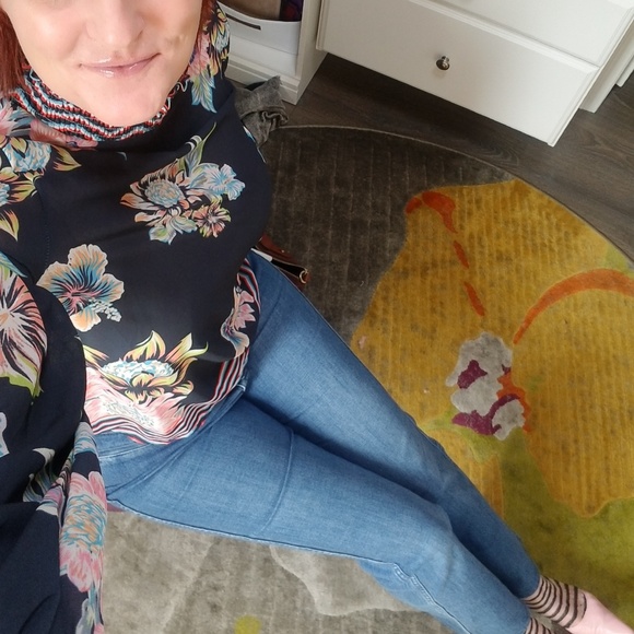 Little HELP FROM YOU! - Picture 8 of 8